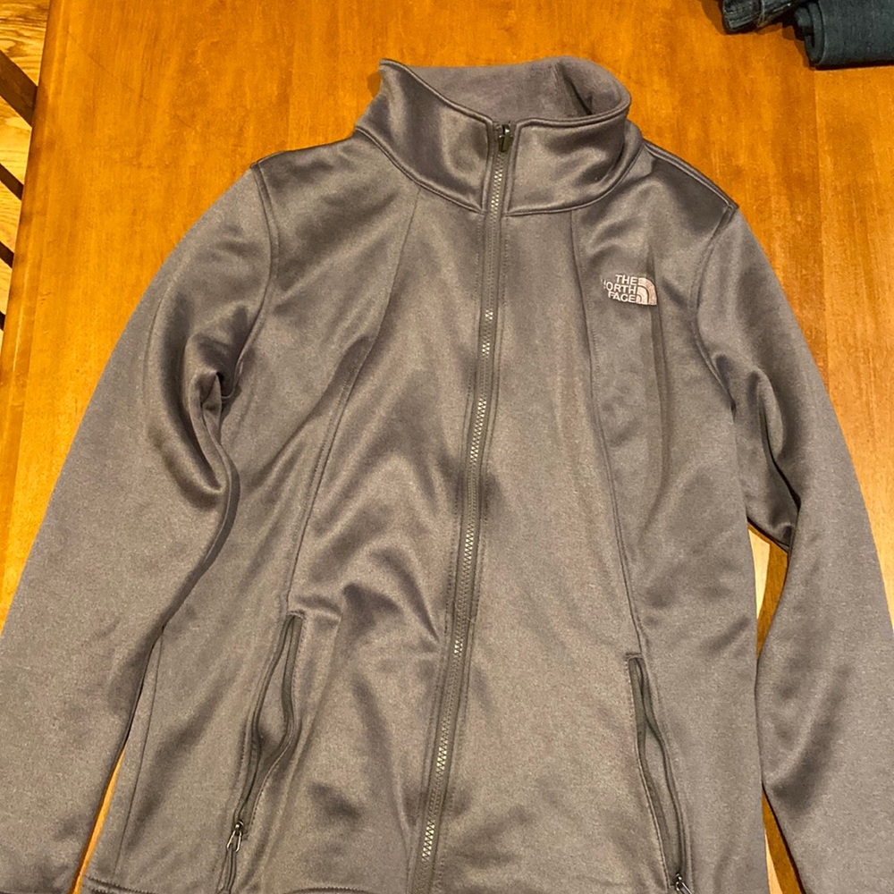 The North Face fleece, Women’s size L. Gray, with light purple logo.